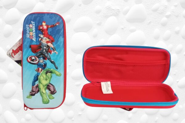 Astuccio Avengers 3D