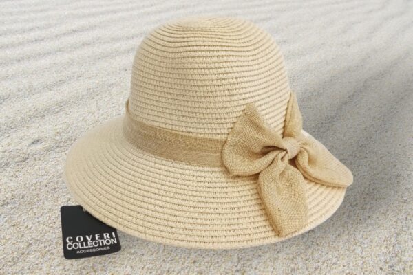 Cappello con falda e fiocco COVERI COLLECTION