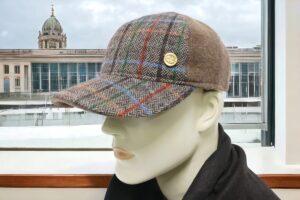 Cappellino uomo con visiera Made in Italy lana
